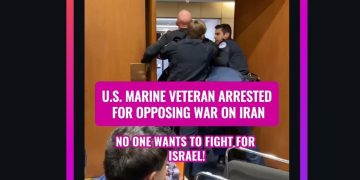 Veteran Tentera AS Ganggu Sidang Senat, Jerit “Amerika Tidak Mahu Berperang Untuk Israel”