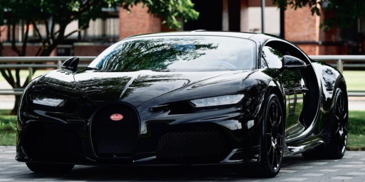 Tiga Generasi Hypercar Bugatti – Satu Koleksi Yang Sangat Jarang….