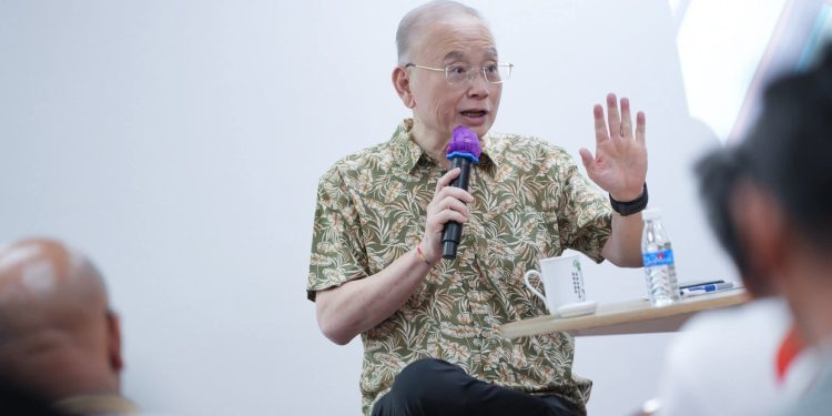 Amat Penting Fasih Bahasa Melayu, Mudahkan Penyampaian Maklumat – Wee Ka Siong