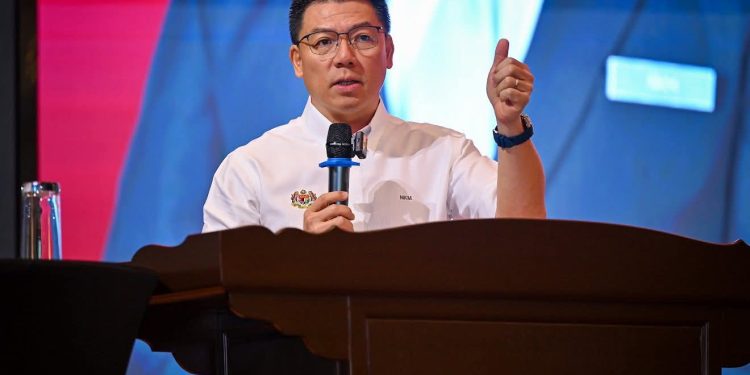 Ketua Kampung Wajib Jadi Mata Dan Telinga Kerajaan – Nga Kor Ming