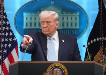 Trump Ugut Tarif 50% Ke Atas Negara Bekal Senjata Kepada Iran