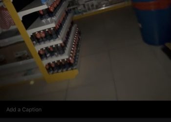 Wanita Dakwa Terkunci Dalam Kedai DIY, Lampu Dipadam Tanpa Amaran