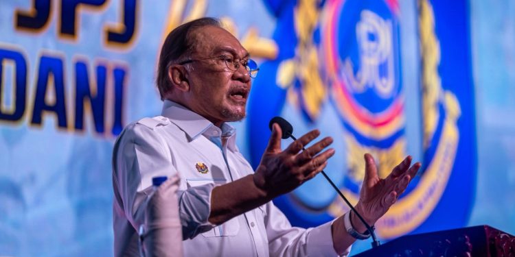 Kerajaan Madani Tanggung Perbelanjaan Tambahan RM7 bilion Sebulan – PMX