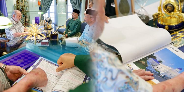 Agong Menerima Mengadap Mufti Johor