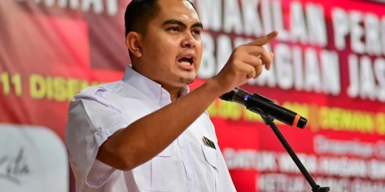 Akmal Saleh Tolak Kerajaan ‘Tebuk Atap’, Saran Jadi Pembangkang Atau Bubar DUN