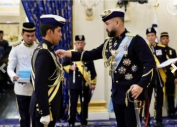 Agong Kurnia SMIJ Kepada Che Puan Mahkota Khaleeda Johor, Tunku Panglima Johor PJP