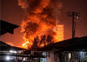 Kira-Kira 200 Rumah Atas Air Musnah Dalam Kebakaran Besar Di Sandakan
