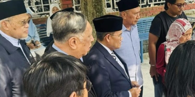 Hantaran Hina Institusi Diraja Selangor: Dewan Di-Raja Desak Tindakan Tegas