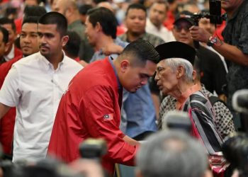 PH Dah ‘Meroyan’, Tiba Masa UMNO Keluar Kerajaan Perpaduan – Akmal Saleh