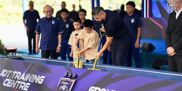 Tunku Mahkota Ismail Beri Jaminan Pusat latihan Baharu JDT Antara Yang Terbaik Di Dunia