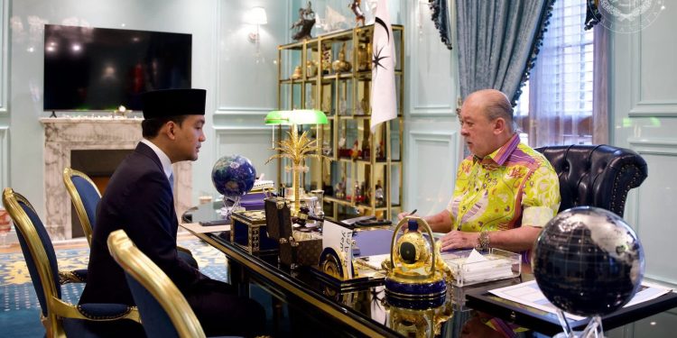 Semoga Allah Melindungi Agong, Institusi Raja Daripada Fitnah Dan Niat Jahat – Onn Hafiz