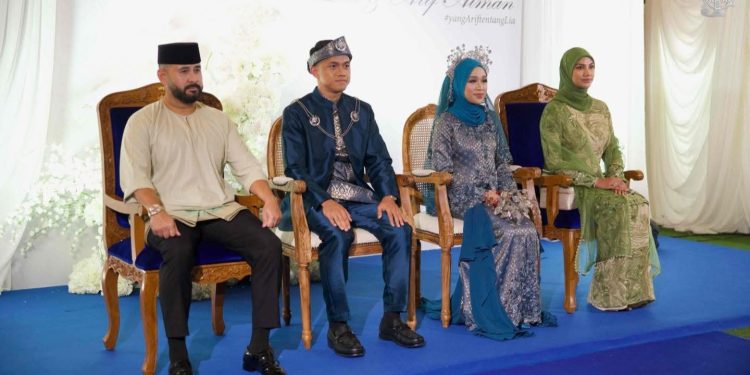 Tunku Mahkota Ismail, Che’ Puan Mahkota Khaleeda Johor Hadir Majlis Perkahwinan Arif Aiman