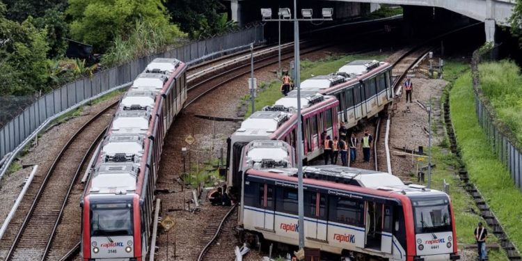 Tren Tergelincir di Stesen Chan Sow Lin, Semua Penumpang Selamat
