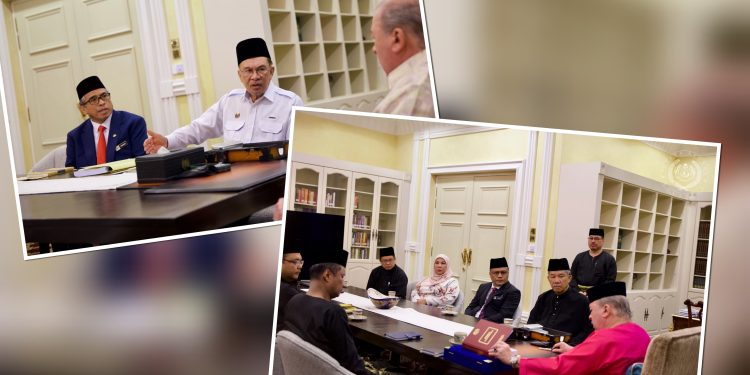 Yang di-Pertuan Agong Terima Menghadap Perdana Menteri, Menteri Luar di Istana Negara