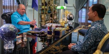 Yang di-Pertuan Agong Terima Menghadap MB Johor Onn Hafiz