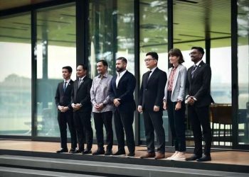 Tunku Mahkota Ismail Terima Menghadap Delegasi Universiti Harvard