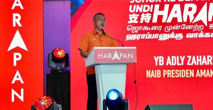 Adly Zahari Dakwa Rakyat Johor Utara ‘Melimpah’ Sehingga Ke Melaka