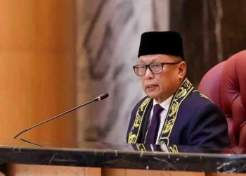 Puad Zarkashi Umum Keluar UMNO Serta-merta