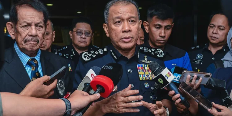 Dakwaan Hina Penduduk China: PDRM Akhirnya Buka Siasatan Tatatertib Terhadap Anggota