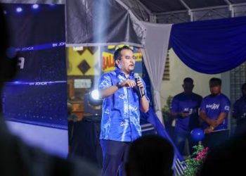 Pemimpin PH ‘Tersentap Meroyan’ Penyokong PAS Sokong UMNO-BN – Asyraf Wajdi