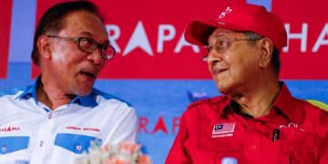 PMX Anwar Ucap Selamat Ulang Tahun Kelahiran Ke-101 Buat Tun Dr Mahathir