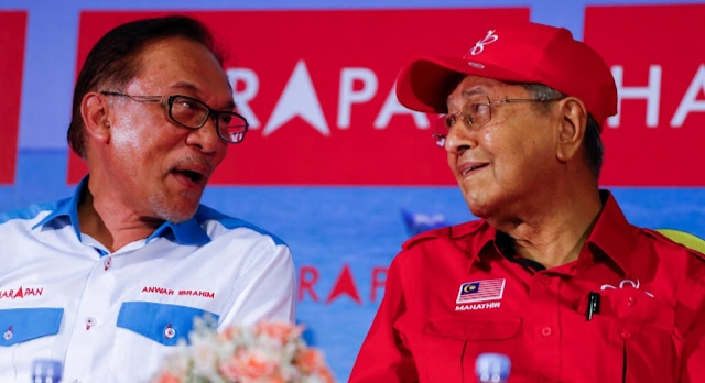 PMX Anwar Ucap Selamat Ulang Tahun Kelahiran Ke-101 Buat Tun Dr Mahathir