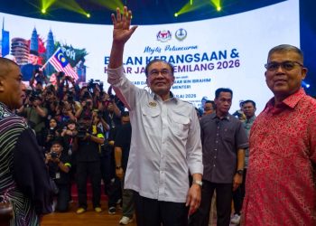 ‘Saya Pun Malu Telefon Nak Minta Lagi. Orang Tengah Perang’ – PMX