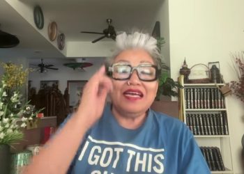 “Demokrasi Sudah Berubah Menjadi Macam Satu Agama” – Siti Kasim