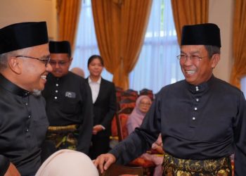 Jalaluddin Alias Hadir Istiadat Angkat Sumpah 10 EXCO Negeri Sembilan