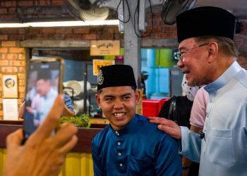 Sejak Bila Kita Kena Beri Kepada Ahli Parlimen? – PMX Anwar