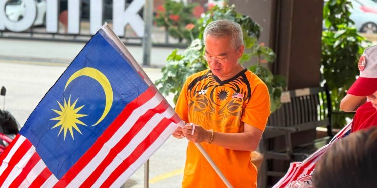 Jangan Terus Hukum Jika Tersilap Pasang Jalur Gemilang – DAP Melaka