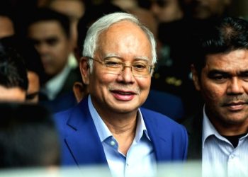 Hari Pertama Anwar Jadi Ketua Pembangkang Sudah Pimpin Ahli Parlimen ‘Keluar Dewan’ – Rahimi