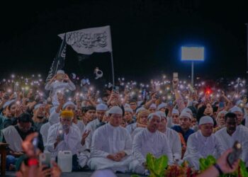 Lebih 15,000 Umat Islam Hadir Malam Melaka Berselawat