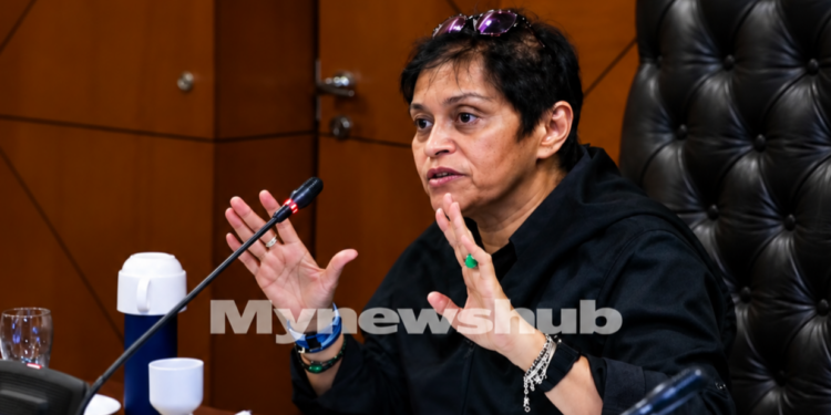 Kerajaan Persekutuan Perlu Hormati Hak Negeri Sembilan, Adat Temenggong Lain Dengan Adat Perpatih – Azalina