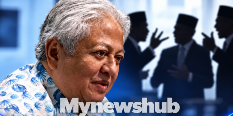 Sedih Pemimpin Melayu Bertelagah Soal Kerusi, Belum Terlambat Selamatkan Negara