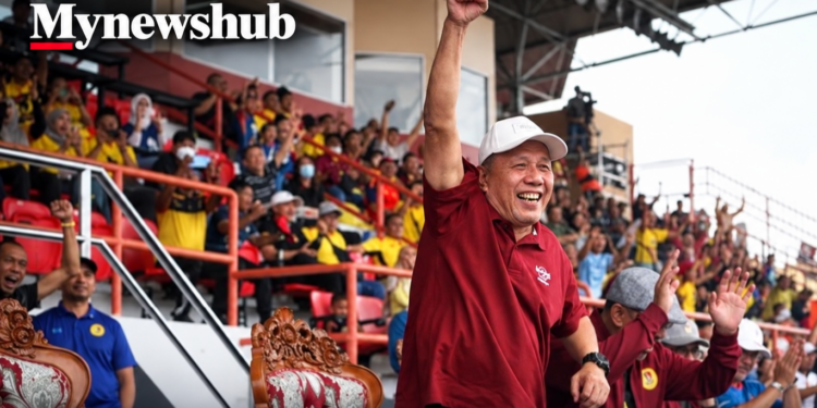 Ismail Lasim Hadir Ke Stadium Beri Sokongan Kepada Negeri Sembilan FC