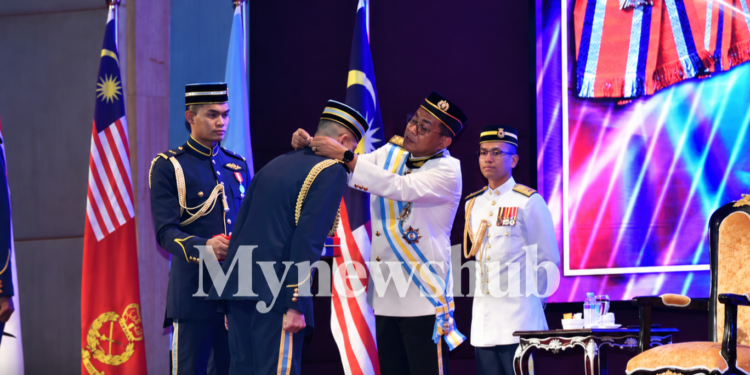 Menteri Pertahanan Sempurnakan Pengurniaan Darjah Kepahlawanan ATM Kepada 465 Penerima