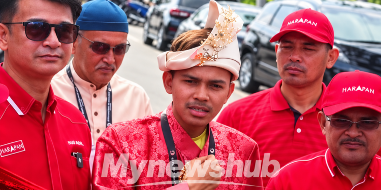 “Membujur Lalu, Melintang Patah!” – Mukhlis Mubin
